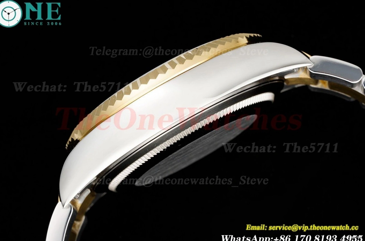 42mm SkyDweller A9001 326933  SS Oyster FNF Stk YG Black 0501